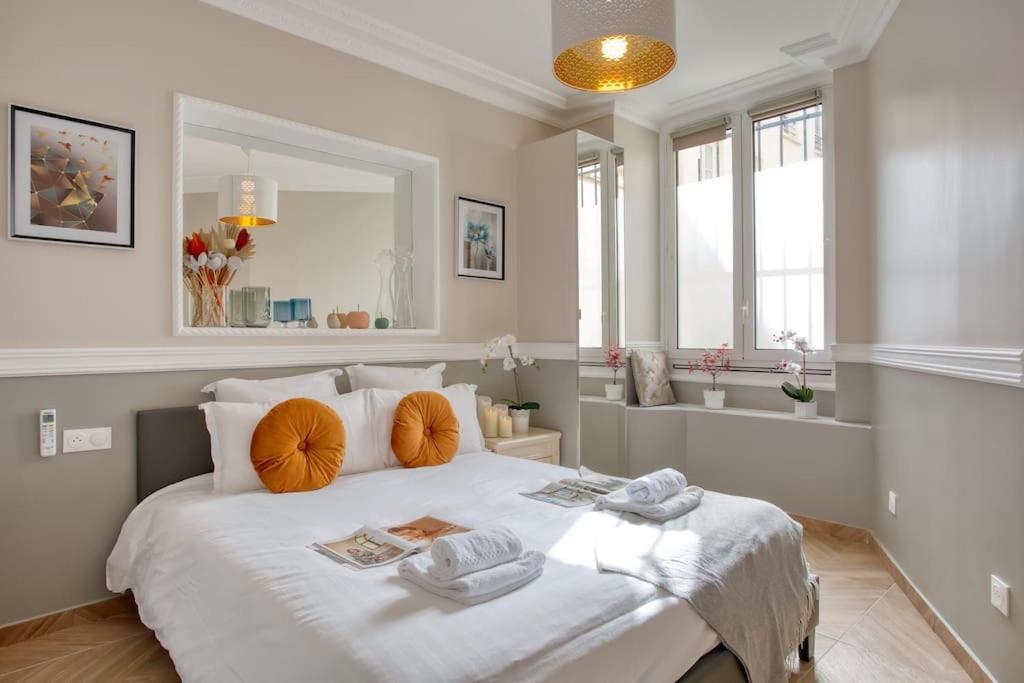 Charming Apart New 2 Bedrooms With Aircon Paris Exterior photo